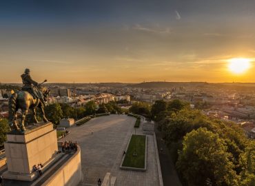 República Tcheca facilita restrições de viagem para viajantesTravel And Tour World