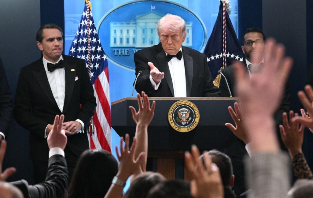 Ataque em Washington: Trump chama suspeito de 'lobo solitário