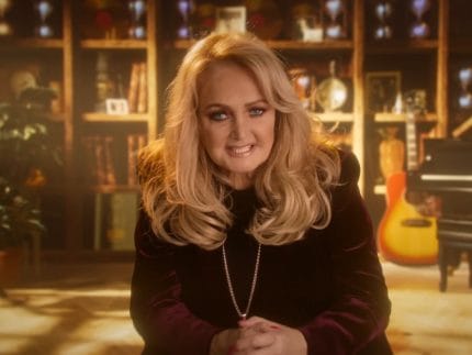Bonnie Tyler segue internada após coma induzido