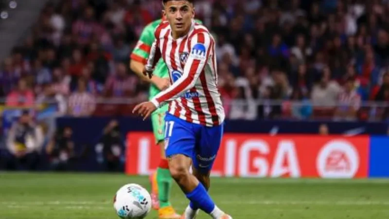Thiago Almada no Flamengo? Impasse na mira